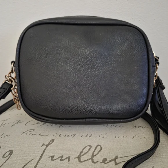 Black Fringe w/Star Embellishments Shoulder Bag Crossbody - Picture 4 of 10